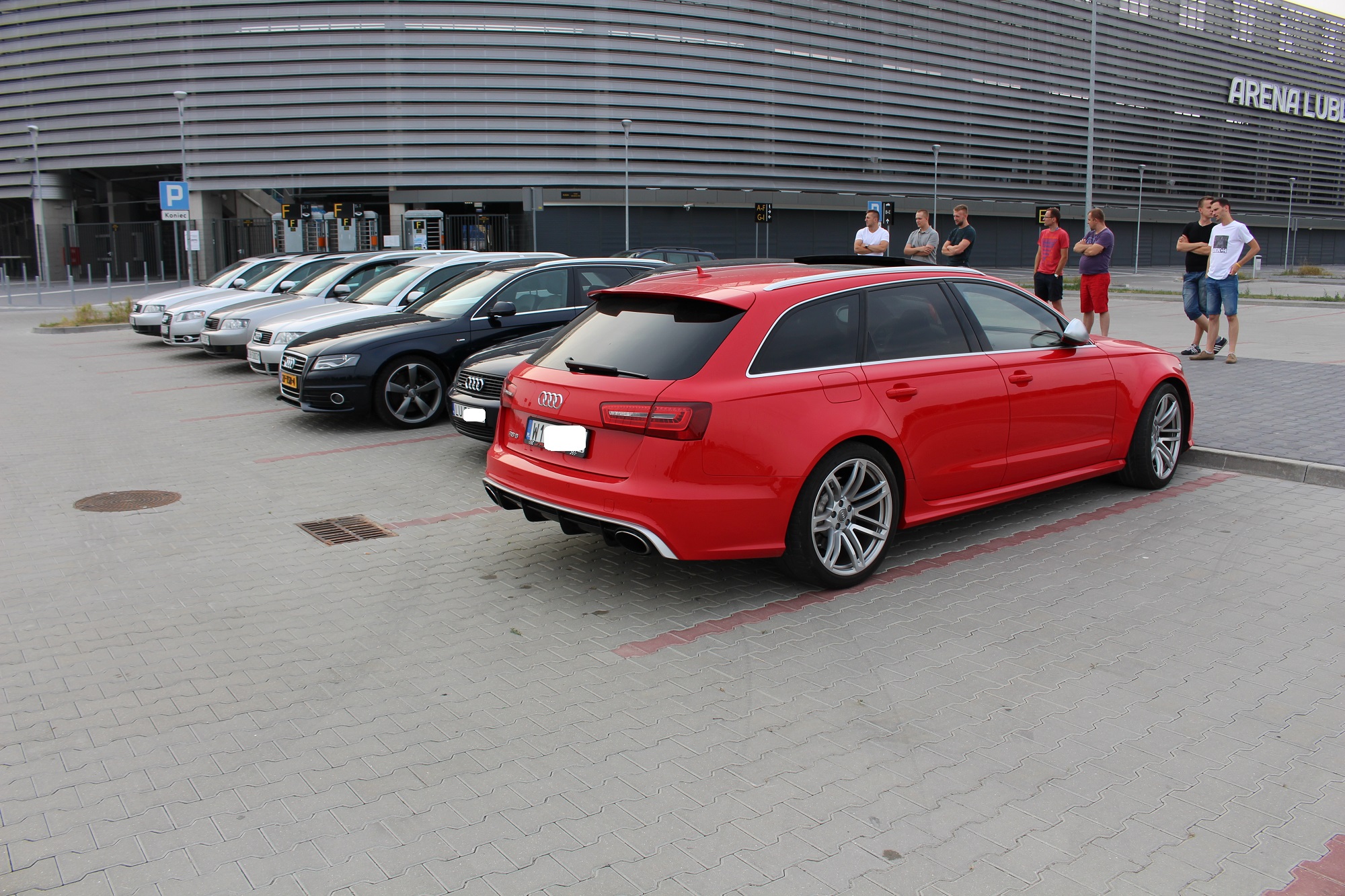 fqei8v89.jpg