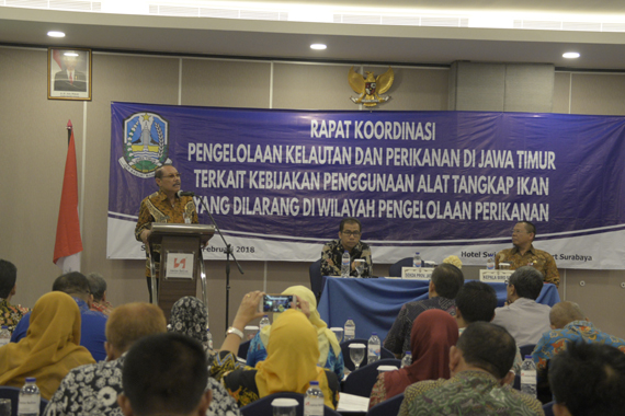 Sekdaprov Ajak Nelayan Jaga Ekosistem Laut