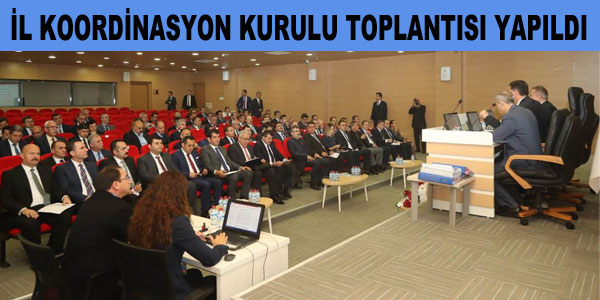 Valilikte İlçe Kaymakamları ile toplantı yapıldı