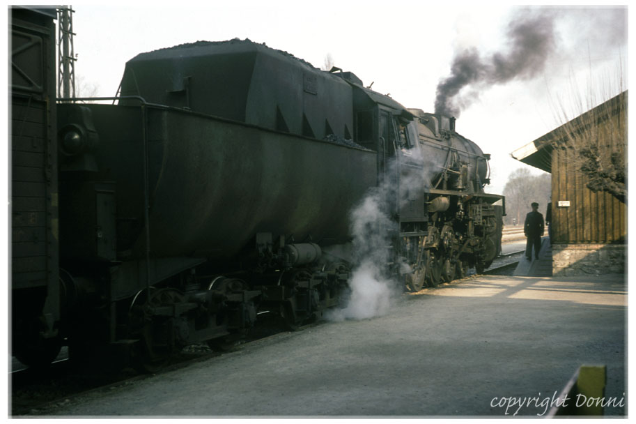 http://fs1.directupload.net/images/181022/6fjnjb8e.jpg