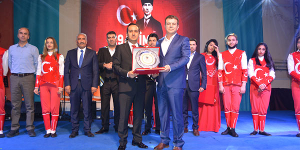 Ak Cumhuriyetin sponsoru Ankara Ticaret Borsas
