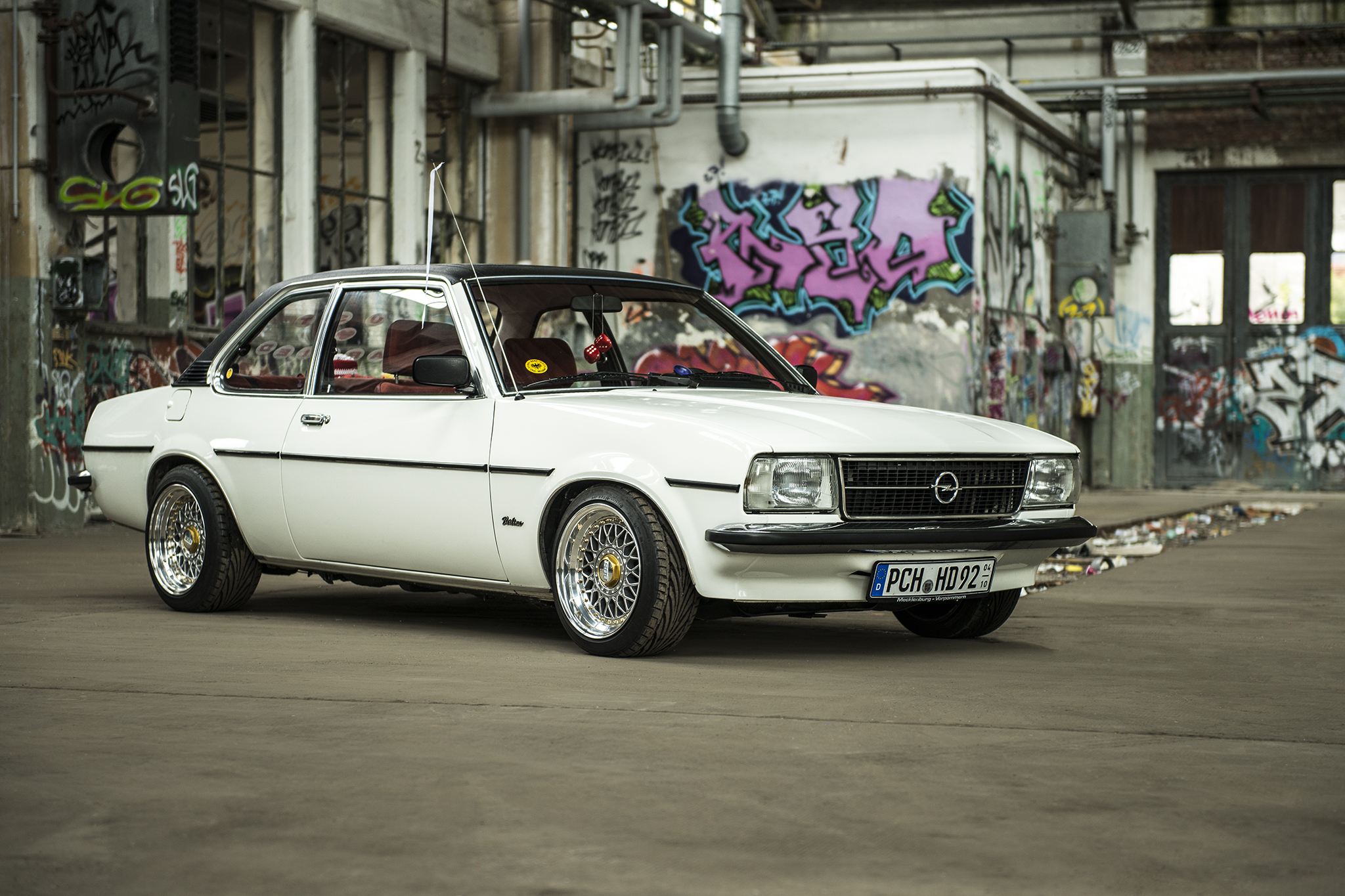 Opel Ascona 1986 stance