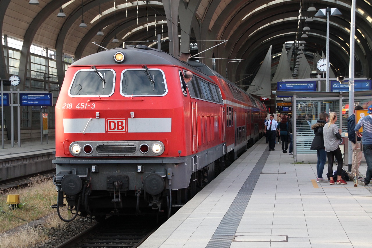 218 451-3 Kieler Woche 2014