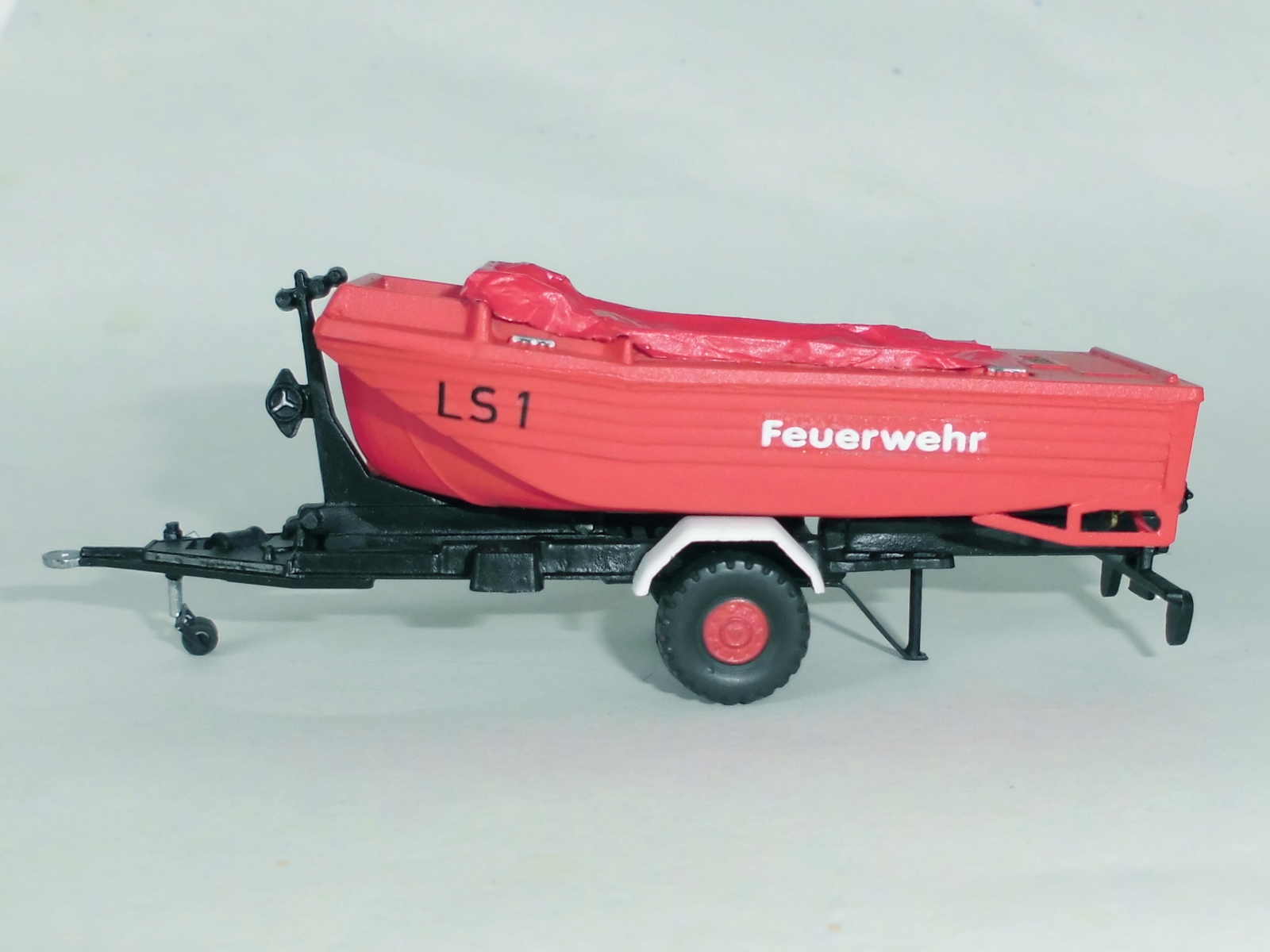 M-Boot LS-1, l